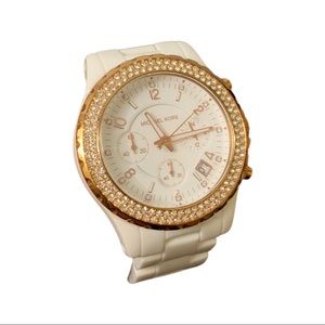 Michael Kors woman watch in white and gold